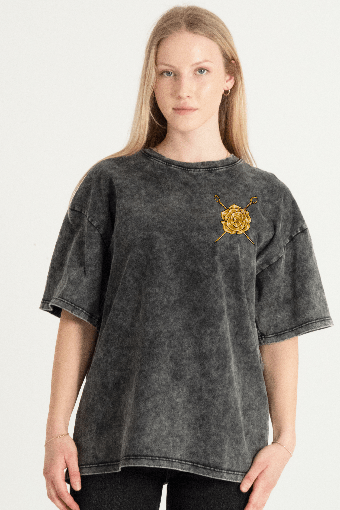 Yor Forger | SPY×FAMILY VINTAGE TEE anime